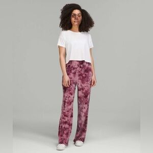 Lululemon Size 2 Velour Relaxed High-Rise Pant Interstellar Cassis Multi
